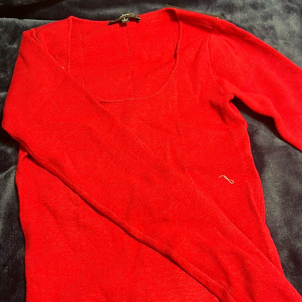 Lulus size small red berry sweater
